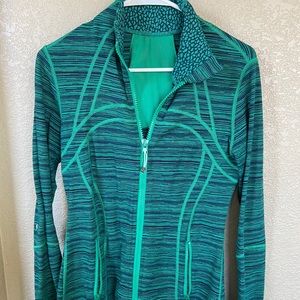 Lulu lemon jacket- size 6